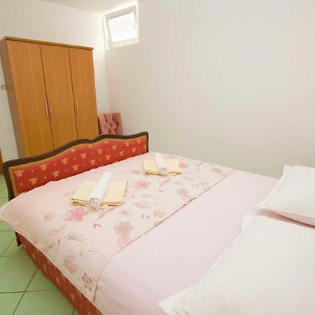 Apartments Srdjan Makarska Exterior photo